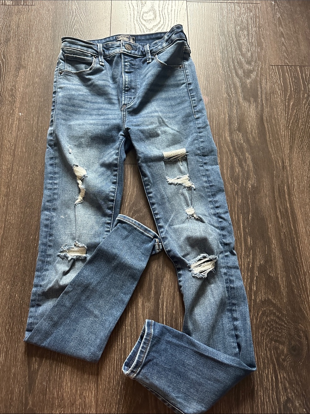 Abercrombie & Fitch dark blue super skinny jeans